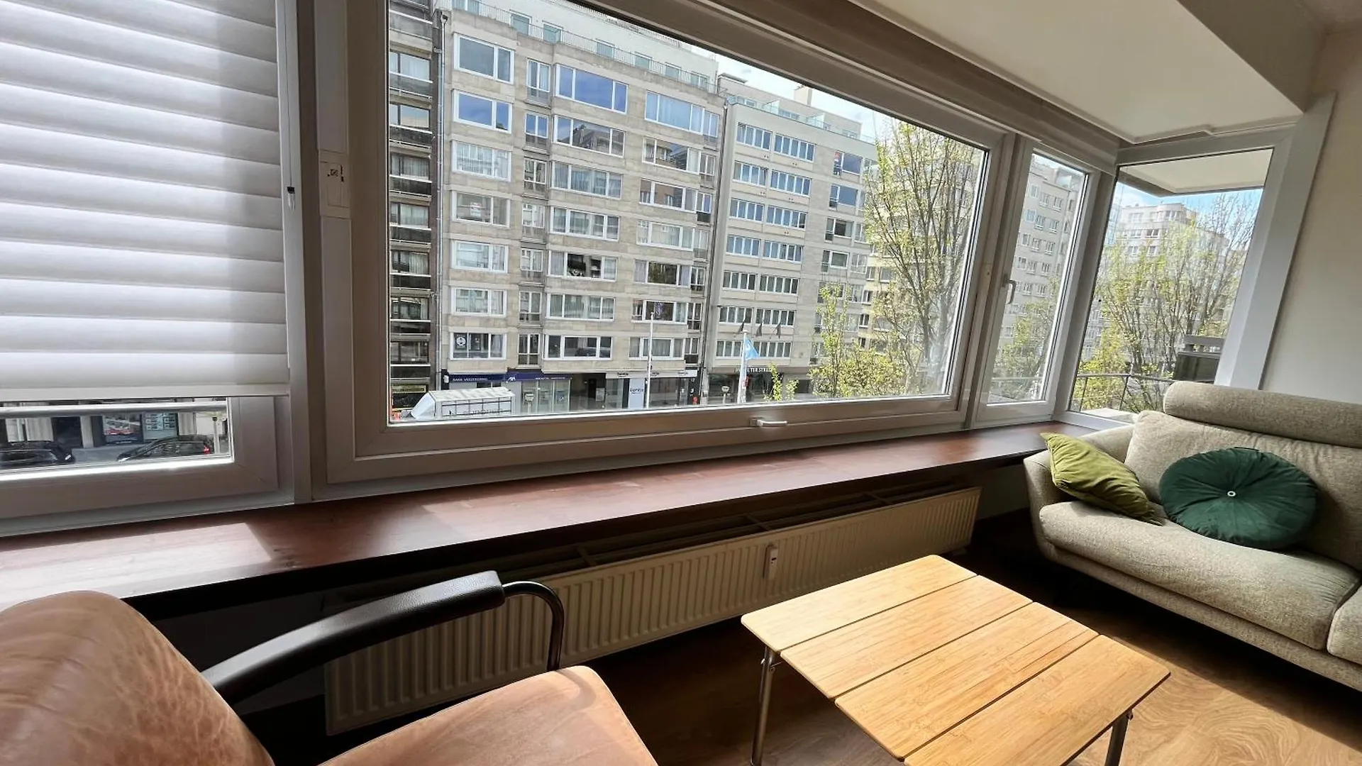 Charming 2-Bedroom Apartment In The Heart Of Ostend T30